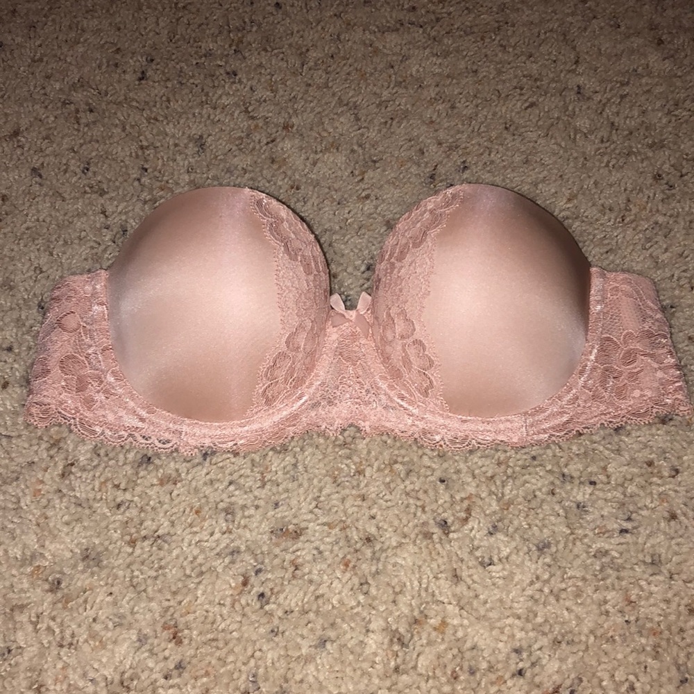 Tan strapless bra